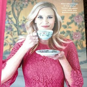 Reese Witherspoon ‘Whiskey in a teacup’ hardback Book